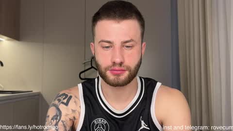 Snapshot of rodrigoveira chatting on 19, 1, 2025 Rodrigo online show from 19, 1, 2025