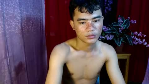 roianboyyy online show from 12, 7, 2026