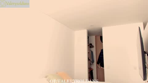 Valery Roldans online show from 31, 1, 2025