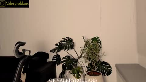 Valery Roldans online show from 28, 2, 2025