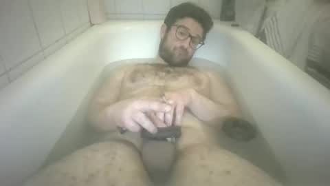 Snapshot of rollinghard90 chatting on 14, 12, 2024 rollinghard90 online show from 14, 12, 2024