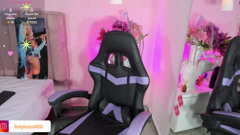 Snapshot of rolyloren chatting on 2, 2, 2025 Marcela online show from 2, 2, 2025