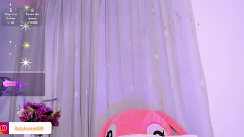 Snapshot of rolyloren chatting on 8, 2, 2025 Marcela online show from 8, 2, 2025