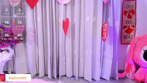 Snapshot of rolyloren chatting on 8, 2, 2025 Marcela online show from 8, 2, 2025