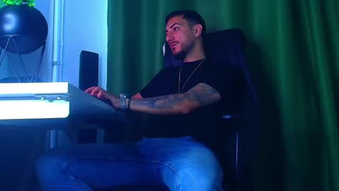 Snapshot of romaniamaster1 chatting on 2, 5, 2026 romaniamaster1 online show from 2, 5, 2026