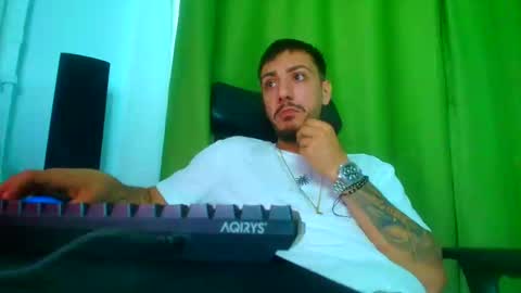 Snapshot of romaniamaster1 chatting on 6, 6, 2026 romaniamaster1 online show from 6, 6, 2026