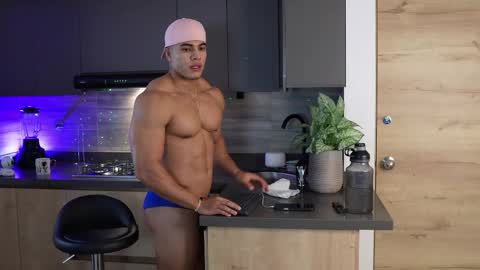 Snapshot of romano_kentt12 chatting on 17, 9, 2025 romano_kentt12 online show from 17, 9, 2025