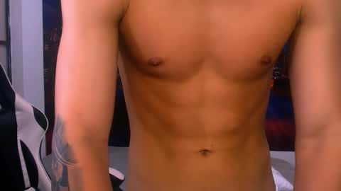 Snapshot of romeomillerr chatting on 21, 10, 2025 Romeo online show from 21, 10, 2025
