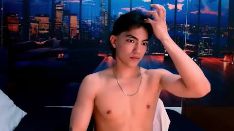 Snapshot of romeomillerr chatting on 14, 11, 2025 Romeo online show from 14, 11, 2025