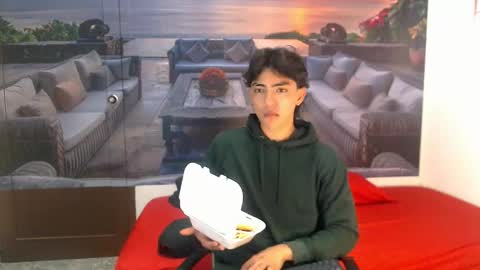 Snapshot of romeomillerr chatting on 5, 1, 2026 Romeo online show from 5, 1, 2026
