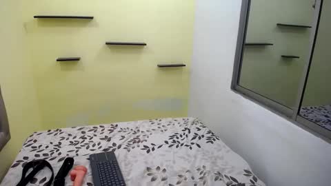 romina online show from 13, 5, 2026