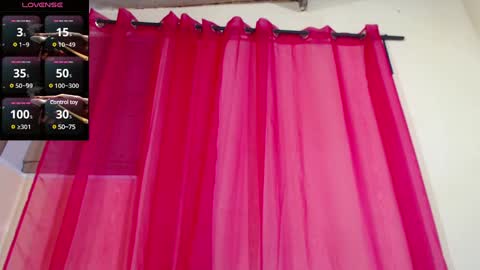 Romina Fiore  online show from 14, 2, 2025