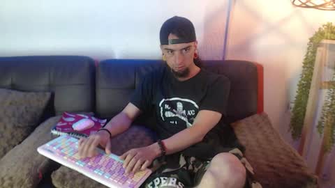 ROMME ZOE online show from 8, 3, 2026