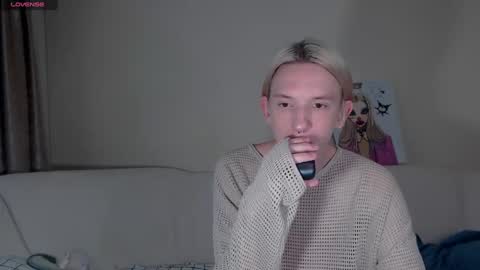 Snapshot of ron_vilss chatting on 24, 9, 2025 Ron online show from 24, 9, 2025