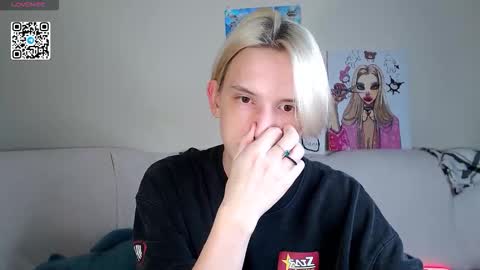 Snapshot of ron_vilss chatting on 30, 9, 2025 Ron online show from 30, 9, 2025