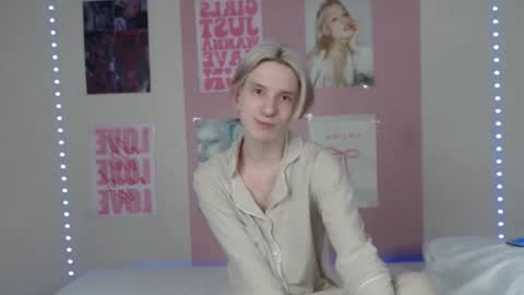 Snapshot of ron_vilss chatting on 11, 2, 2026 Ron online show from 11, 2, 2026