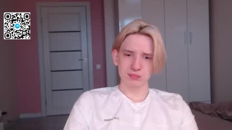 Snapshot of ron_vilss chatting on 18, 2, 2026 Ron online show from 18, 2, 2026