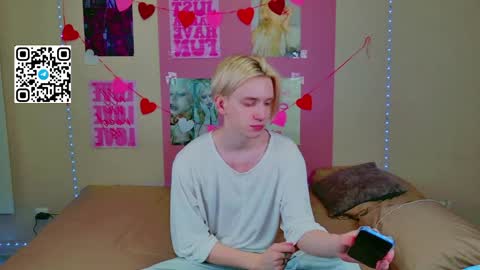 Snapshot of ron_vilss chatting on 21, 2, 2026 Ron online show from 21, 2, 2026