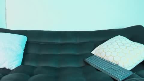 Ronnie online show from 3, 2, 2025