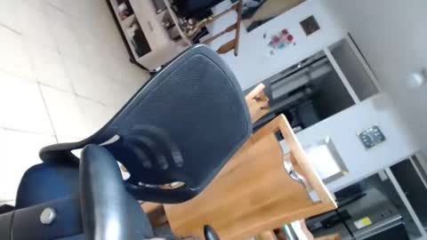 herreraisa offical online show from 2, 3, 2025