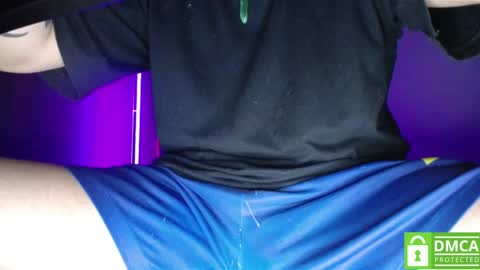 Snapshot of room_hot_x chatting on 7, 10, 2025 ken online show from 7, 10, 2025