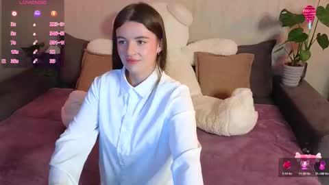 roraline_lov online show from 2, 12, 2025