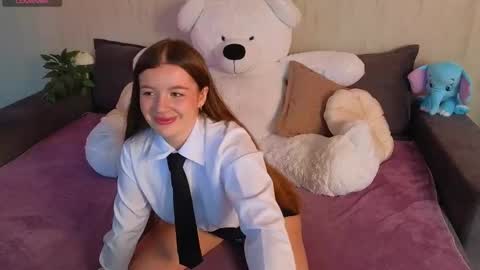 roraline_lov online show from 11, 4, 2026
