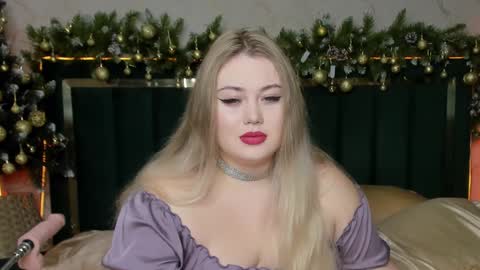 Chloe online show from 15, 1, 2025