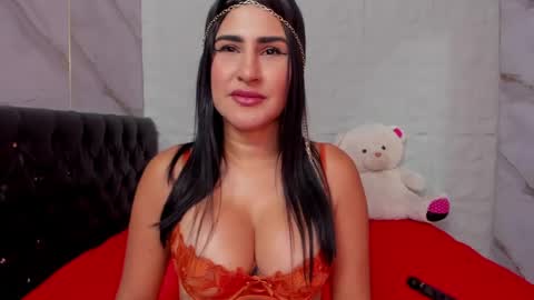 ROSALIA insta rosalia 10hoot online show from 27, 4, 2026