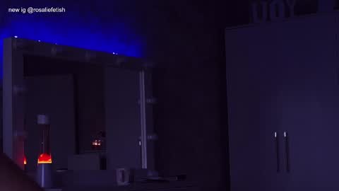 Snapshot of rosaliefetish chatting on 3, 2, 2025 Rosalie online show from 3, 2, 2025