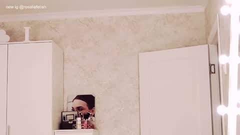 Snapshot of rosaliefetish chatting on 3, 2, 2025 Rosalie online show from 3, 2, 2025