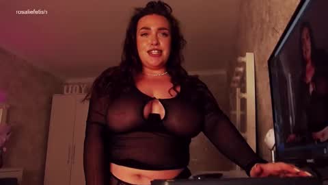 Snapshot of rosaliefetish chatting on 20, 3, 2026 Rosalie online show from 20, 3, 2026