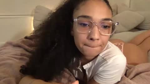 Rosalina online show from 7, 2, 2025