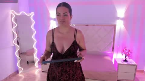 ROSALIN online show from 5, 6, 2026