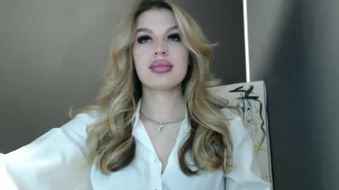 Rosalina online show from 23, 4, 2026