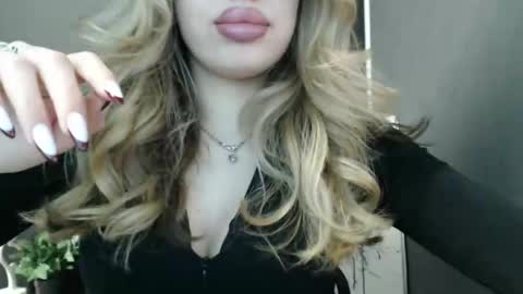 Rosalina online show from 27, 4, 2026