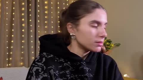 Kylie online show from 10, 1, 2026