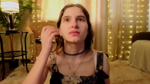 Snapshot of rosalvaulman chatting on 8, 6, 2026 Kylie online show from 8, 6, 2026