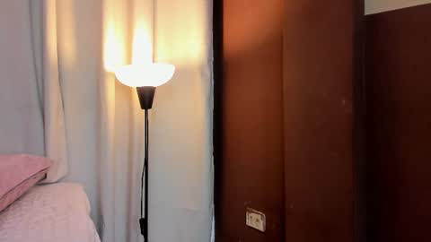 rosario_tijeraxxx online show from 24, 6, 2026