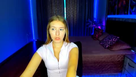 RosaRising online show from 25, 7, 2026