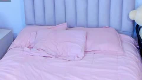 Snapshot of rosarojaa chatting on 14, 9, 2025 rosarojaa online show from 14, 9, 2025