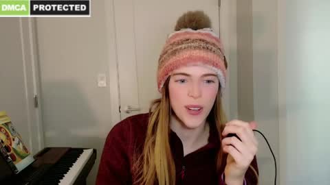 rose77782 online show from 30, 1, 2025