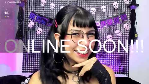 Snapshot of rose_72 chatting on 6, 11, 2025 Ally online show from 6, 11, 2025