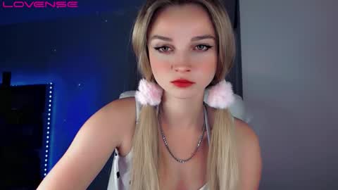 Snapshot of rose__luck chatting on 30, 9, 2025 rose__luck online show from 30, 9, 2025