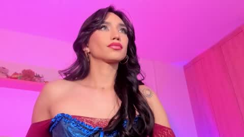 Rose Saenz online show from 19, 11, 2025