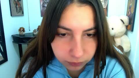 Snapshot of rose_celina chatting on 20, 12, 2024 Rose online show from 20, 12, 2024