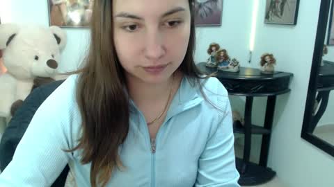 Snapshot of rose_celina chatting on 20, 12, 2024 Rose online show from 20, 12, 2024