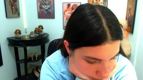 Snapshot of rose_celina chatting on 2, 1, 2025 Rose online show from 2, 1, 2025