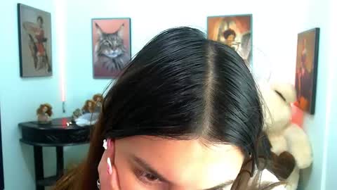 Snapshot of rose_celina chatting on 4, 1, 2025 Rose online show from 4, 1, 2025