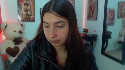 Snapshot of rose_celina chatting on 15, 2, 2025 Rose online show from 15, 2, 2025